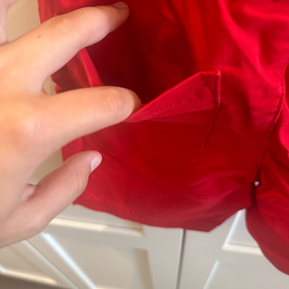 🎉 Clearance Sale! Gap Kids Red pull on shorts, size 6-7, small - Picture 2 of 5